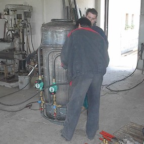 Výzkum akumulačního zásobníku pro tepelná čerpadla září 2003